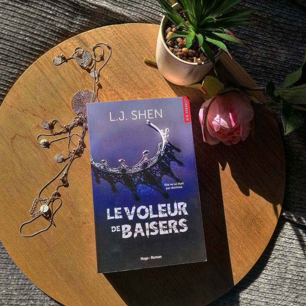 Le Voleur de Baisers, L.J.&nbsp;Shen